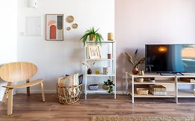 Arion 1-Bedroom Apartment In Larnaca